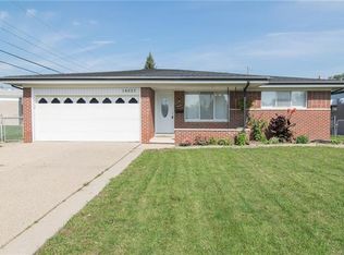 14057 Stanley Dr, Warren, MI 48088