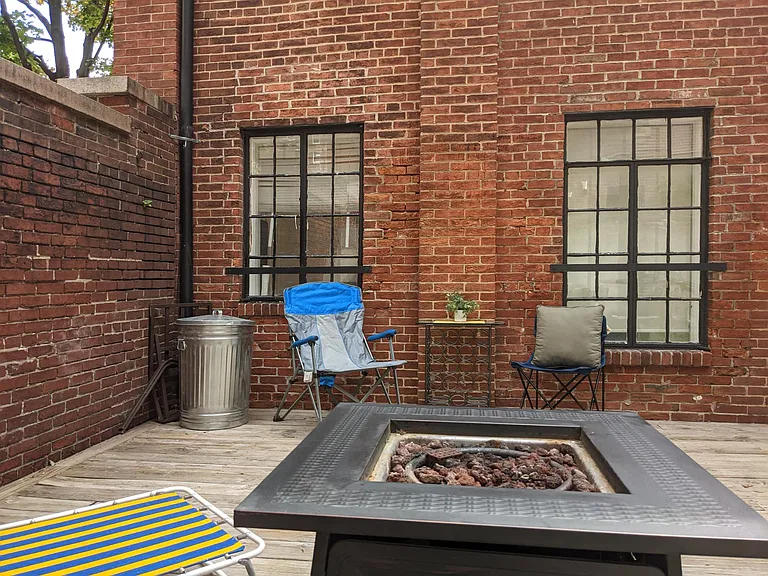 211 E Chase St #1 — Photo 13