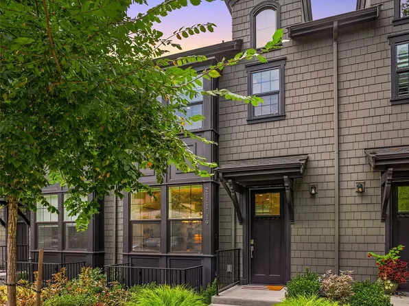 2111 9th Avenue W #19, Seattle, WA 98119