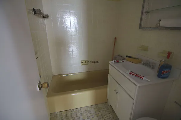 Rented by America Mecca Realty LLC | media 14