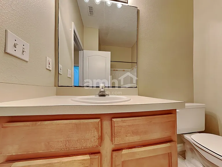 4470 Waterside Pointe Cir — Photo 14