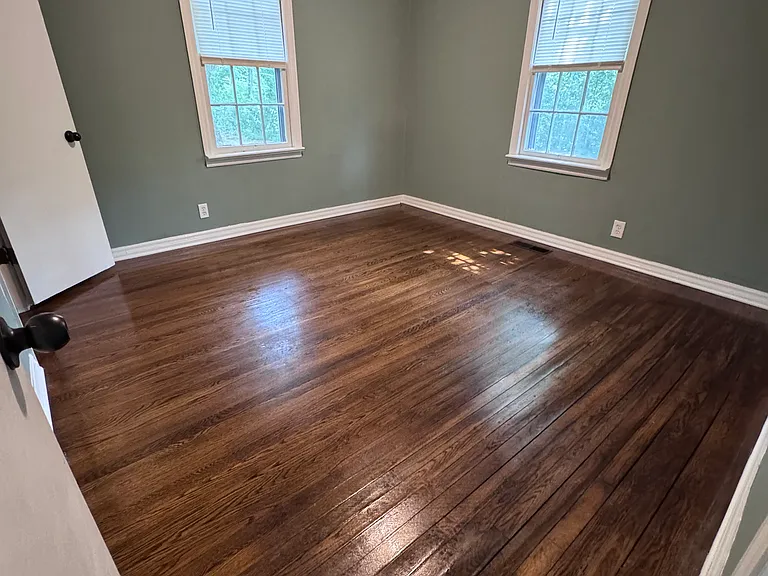 214 Randolph Ct — Photo 11