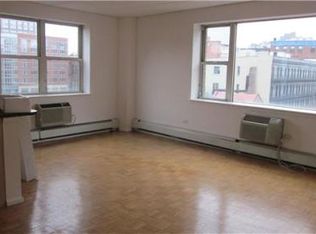 302 Elizabeth St, New York, NY 10012