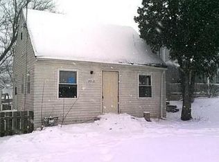 3910 Preston St, Rockford, IL 61102