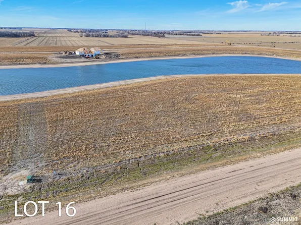 16 Bald Eagle Dr, Chapman, NE 68827