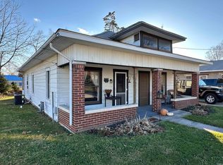 1514 9th St, Bedford, IN 47421