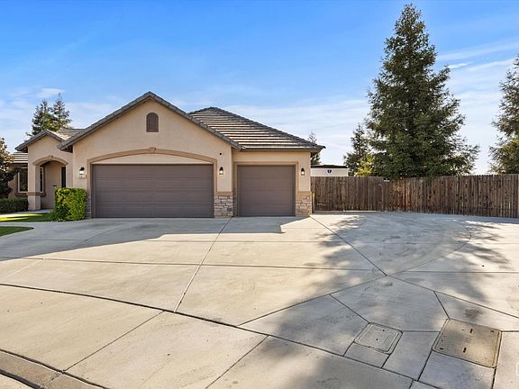 5th image of 10613 Coulthard Dr