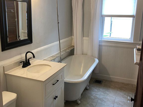 5th image of 523 Margaret Ct