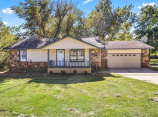 20408 W 6th St S, Sand Springs, OK 74063