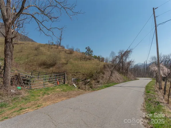 0 Pigeon Gap Rd, Waynesville, NC 28786