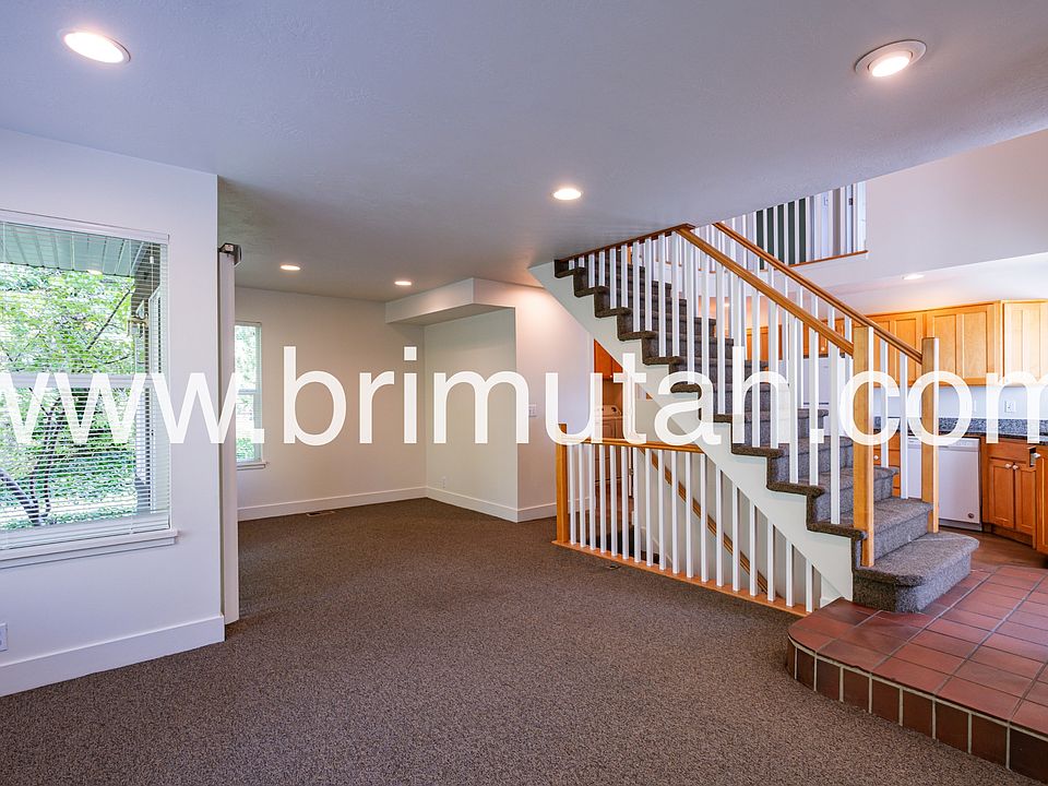 1st image of 1147 E Garfield Ave #B