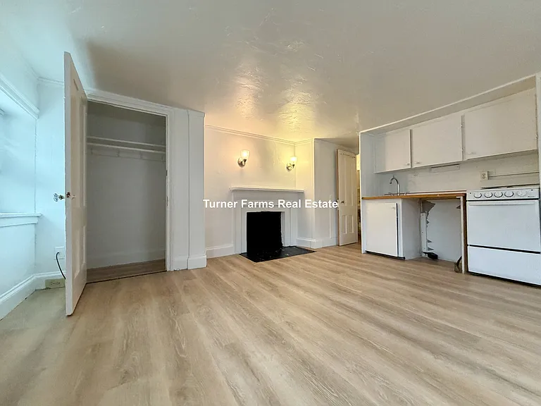 58 Anderson St #7 — Photo 9