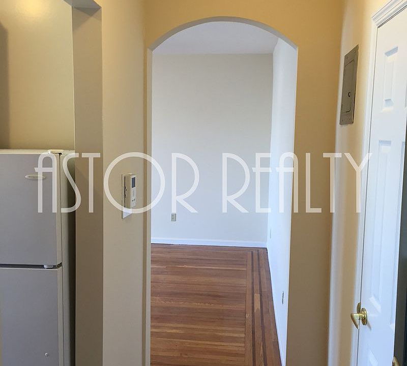 1st image of 3165 29th St APT D5