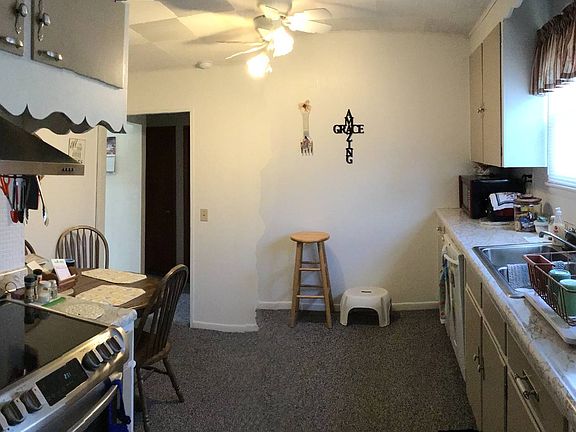 5th image of 146 Molihan Ave
