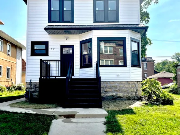 211 S 5th Ave, Maywood, IL 60153
