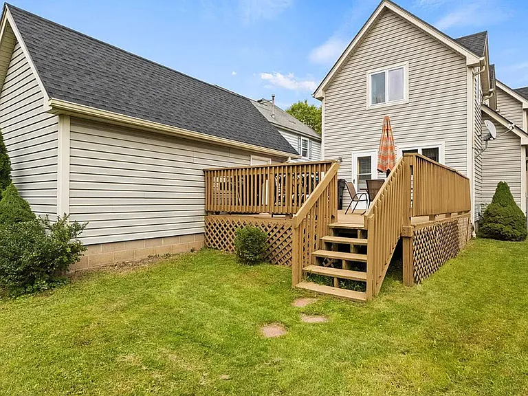 91 Schilling Ln — Photo 9