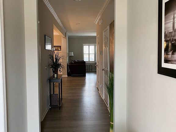 4th image of 275 Dunlin Dr #2020