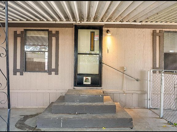 5th image of 1083 Aragon Ct SE