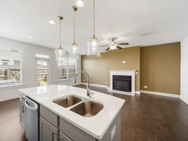 72 Garrison Dr — Photo 11
