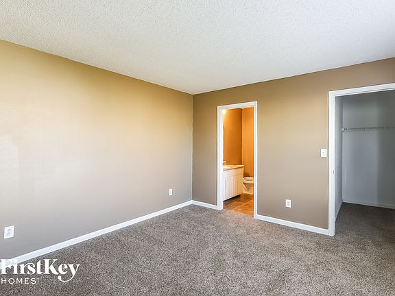 4th image of 5593 Sweet River Dr