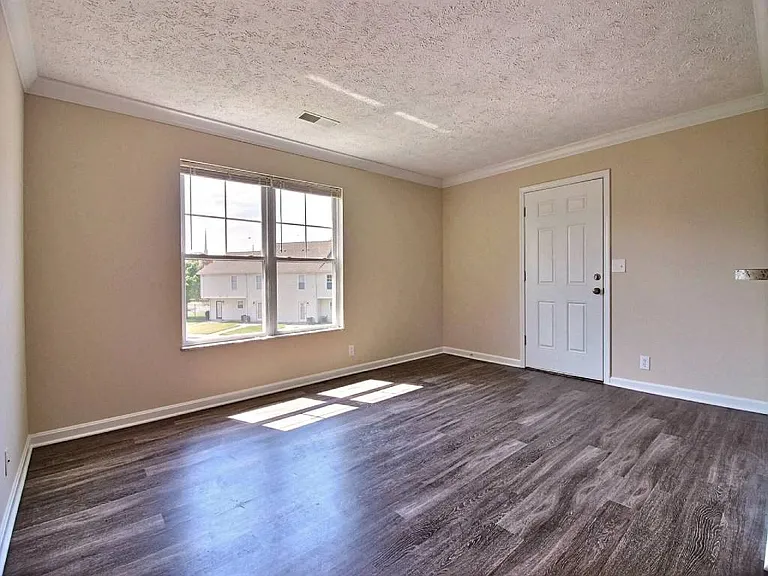 City Pointe — Photo 38