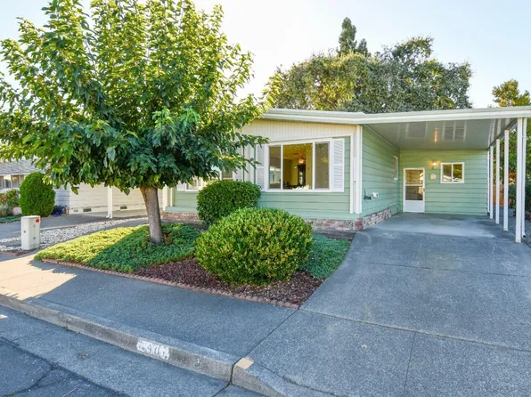 90 Westgate Circle, Santa Rosa, CA 95401