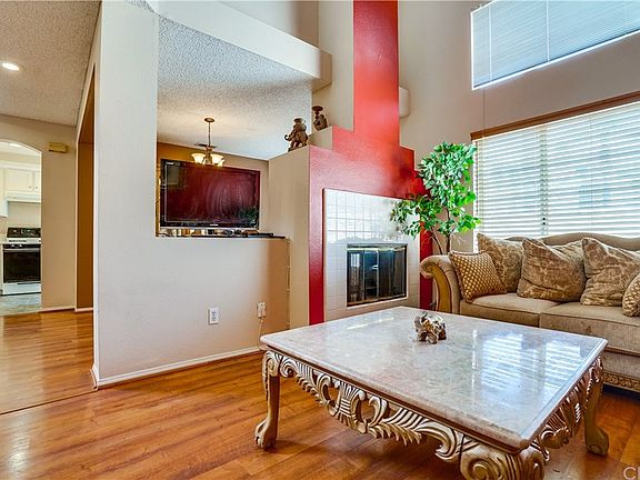 4th image of 3121 E Genoa Ct APT J