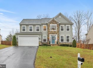 2422 Edgewood Dr, Locust Grove, VA 22508