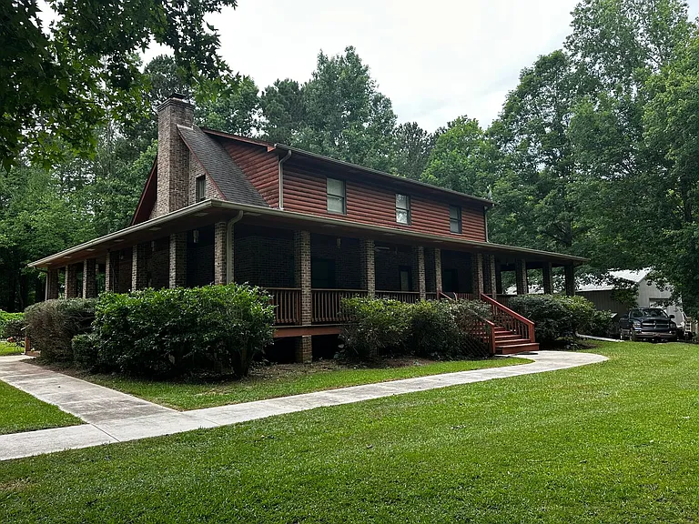 105 Bear Creek Ct — Photo 12