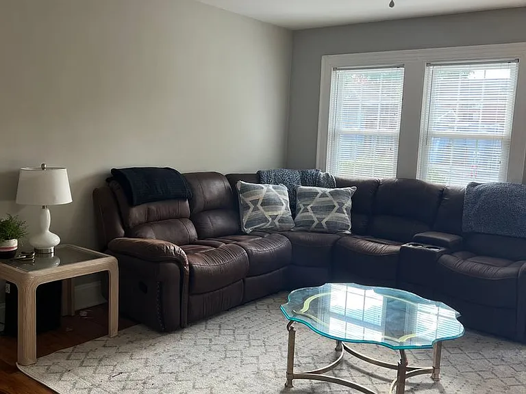415 Ash St — Photo 19