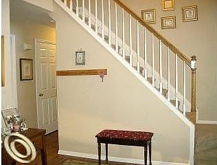 3rd image of 4548 Sherwood Cir