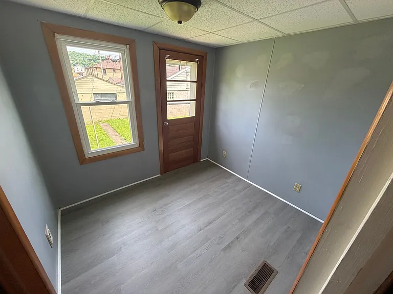 412 Buckeye St — Photo 24