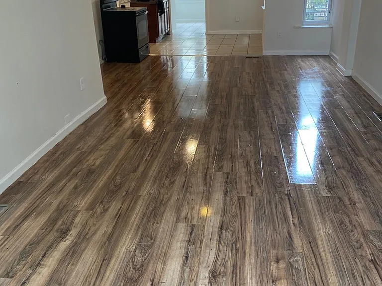 329 N Robinson St #19139 — Photo 1