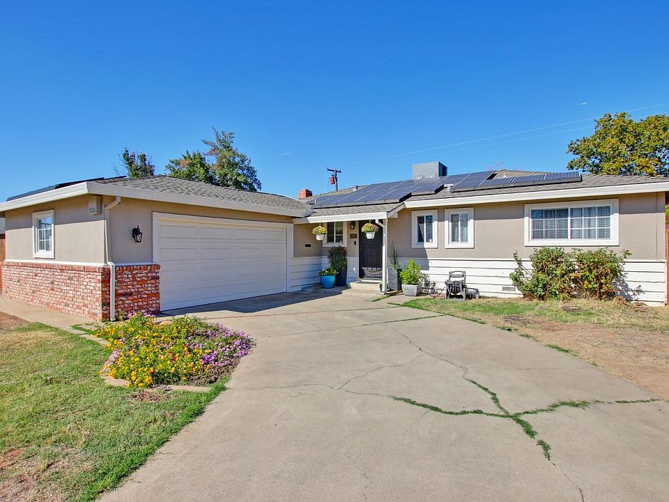 1st image of 3831 Woodhue Way