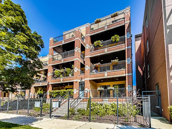 3rd image of 4007 N Paulina St #1S