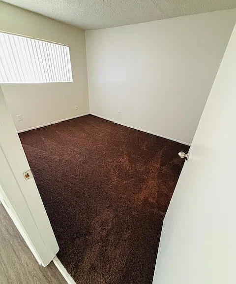 Fourth Street Apartments — Photo 2