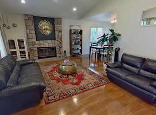 3030 Park Estates Way, San Jose, CA 95135