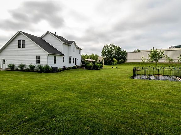 4th image of 644 Westfield Dr