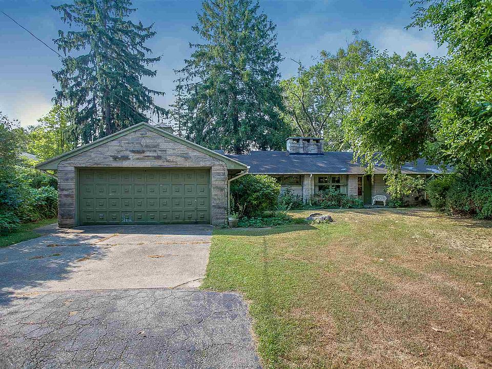 1st image of 23576 Greenleaf Blvd