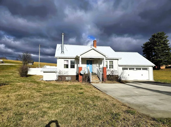 724 Fort Chiswell Rd, Max Meadows, VA 24360