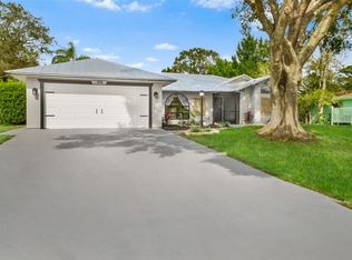 198 Del Monte Rd, Sebastian, FL 32958