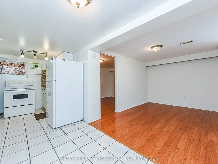 45 Autumn Blvd #LOWER — Photo 6