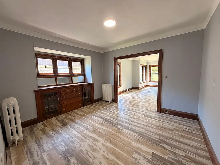 2042 Joffre Ave #1 — Photo 6
