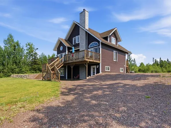4 Riverbank Road, Bishop's Falls, NL A0H1C0