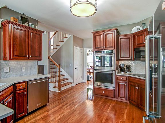 5th image of 3339 Mosey Ln