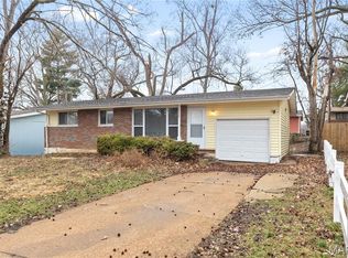 10229 Edgefield Dr, Saint Louis, MO