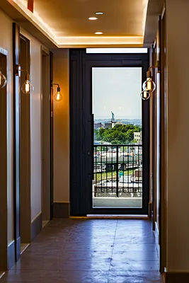 Rented by Nooklyn NYC LLC | media 31