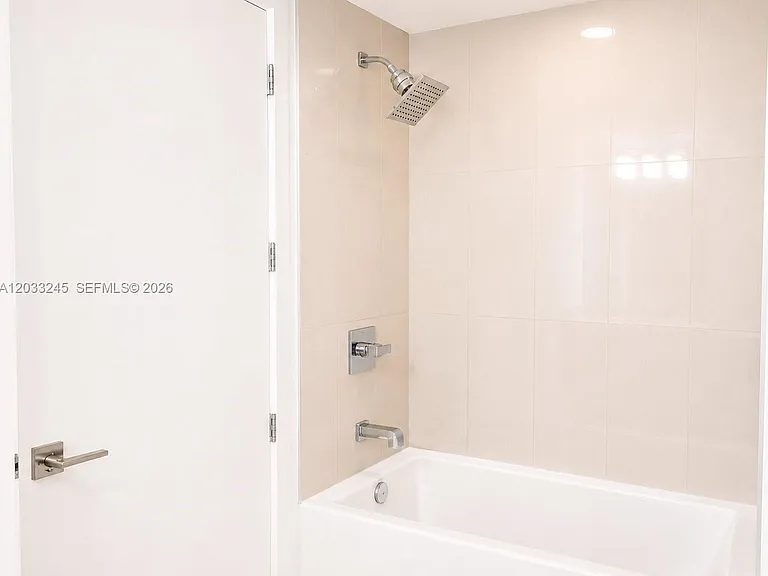 5300 Paseo Dr #1701 — Photo 19