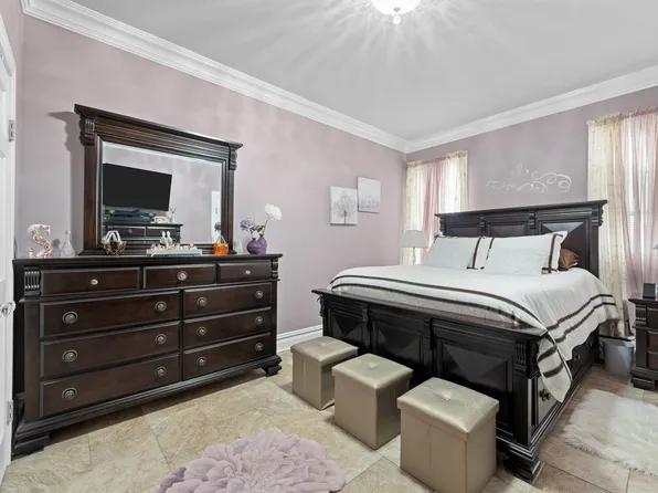 9031 Ft Hamilton Parkway image 5 of 13