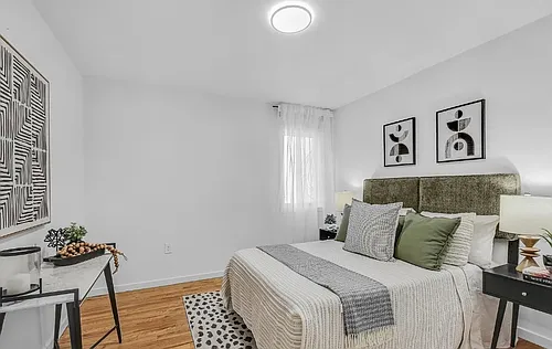 615 Broadway #76 Photo 1